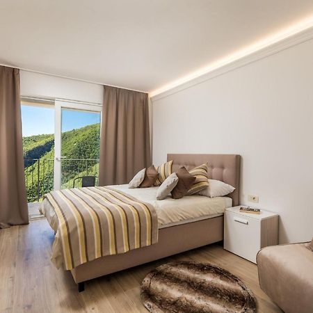 Pansion Villa Betina Lovran Bagian luar foto