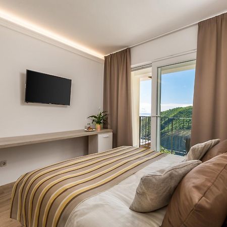Pansion Villa Betina Lovran Bagian luar foto