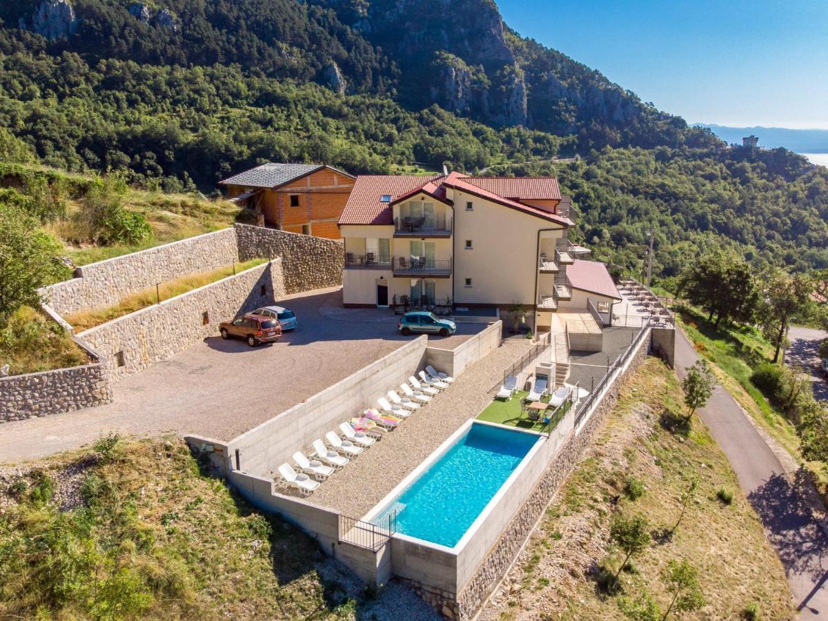 Pansion Villa Betina Lovran Bagian luar foto