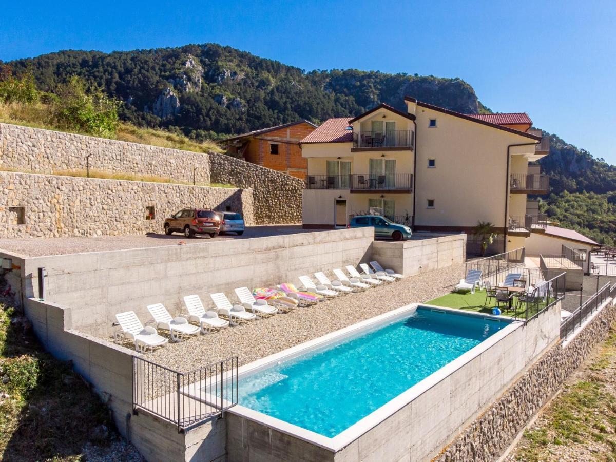 Pansion Villa Betina Lovran Bagian luar foto
