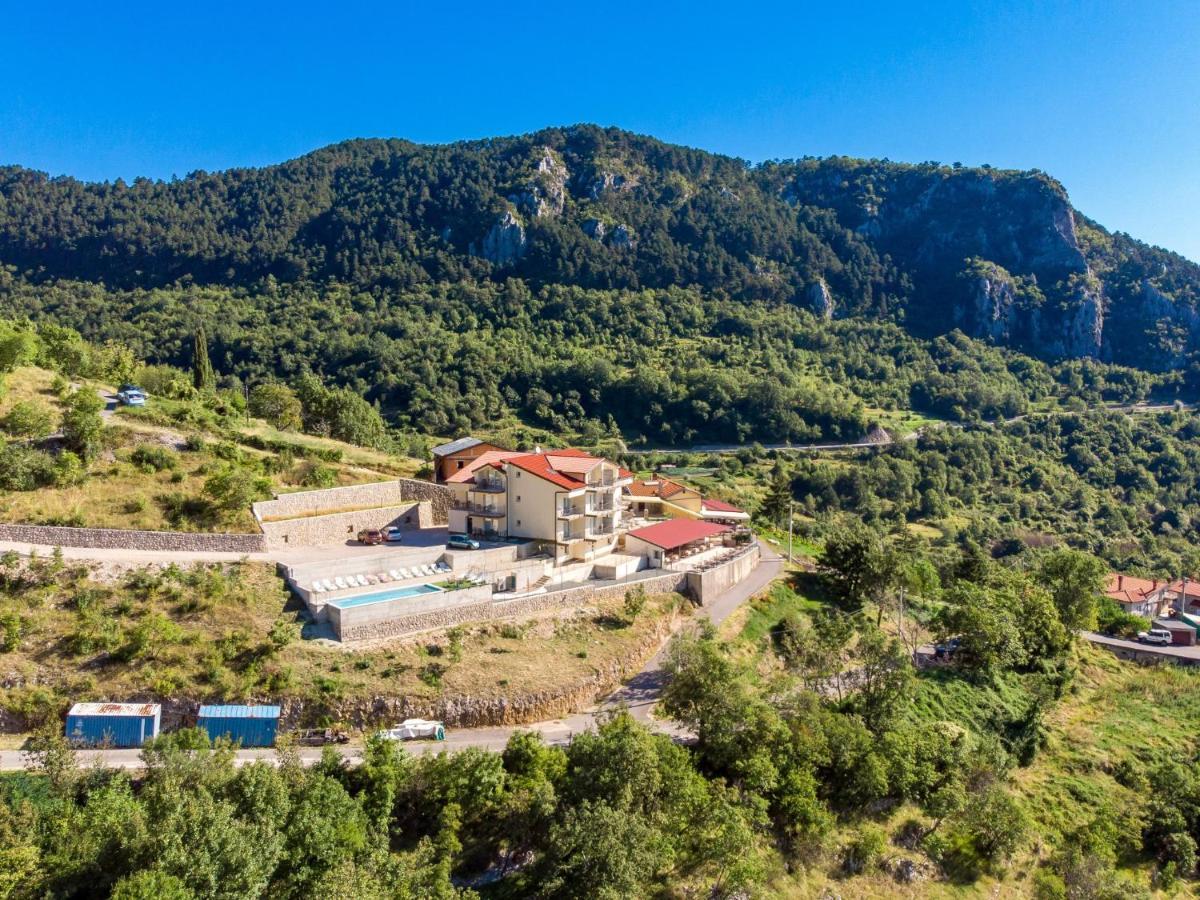 Pansion Villa Betina Lovran Bagian luar foto